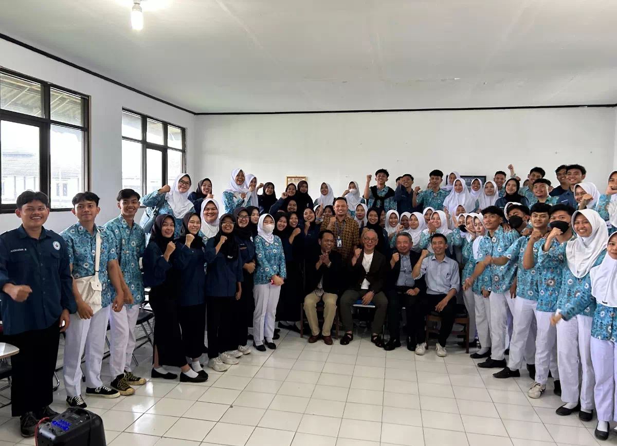 インドネシアの大学との交流写真